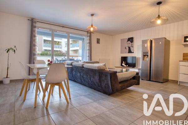 Appartement à vendre 3 pièces 69 m² Ferney-Voltaire