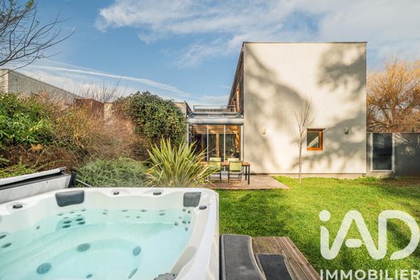 Maison à vendre 4 pièces 99 m² Gières