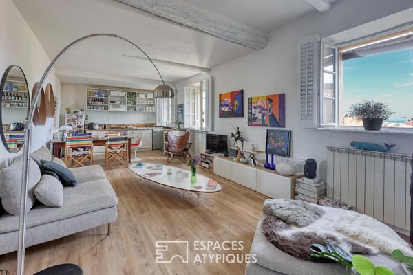Duplex avec vue mer au coeur du centre historique d’Hyères