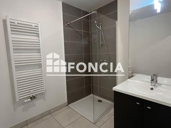 Location Appartement 2 pièces 44.5 m² - 55/65 AVENUE GEORGES CCLEMENCEAU Villenave D'ornon 33140