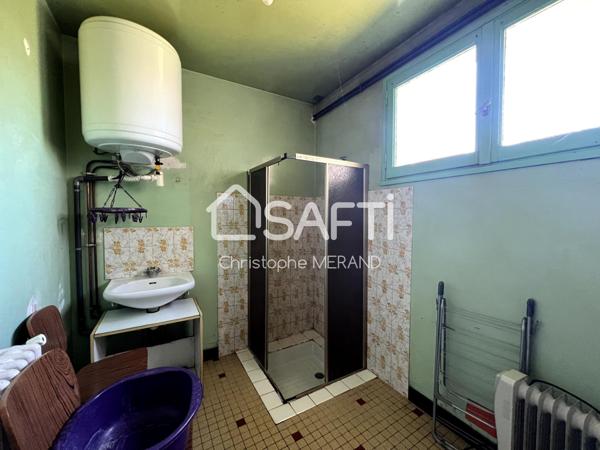 Dans un hameau de INGRANDES