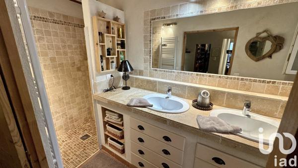 Maison à vendre 8 pièces 157 m² Morières-lès-Avignon