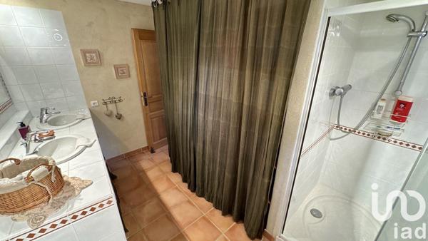 Maison à vendre 8 pièces 157 m² Morières-lès-Avignon