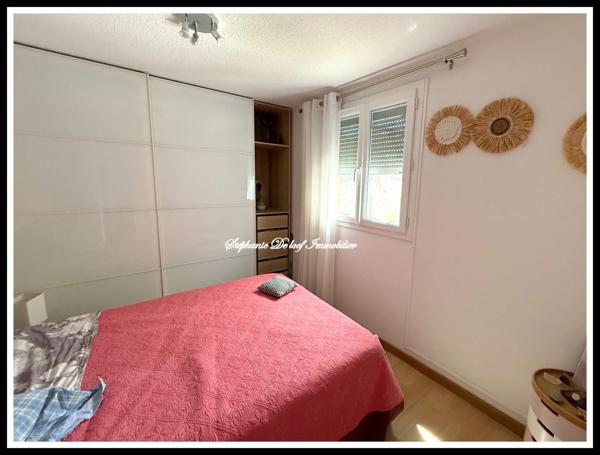 Appartement avec terasse et parking