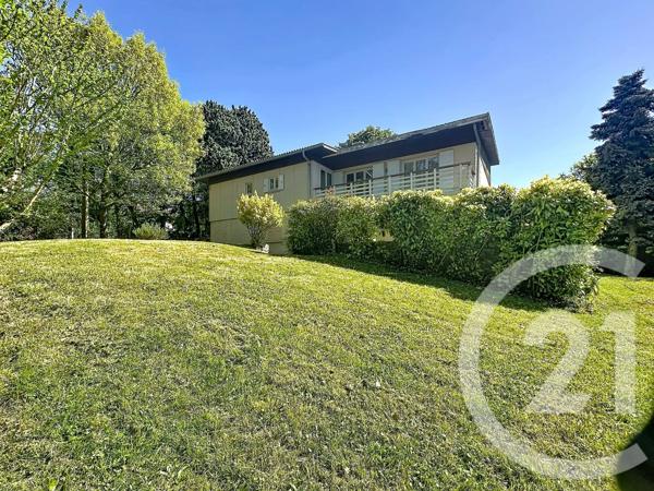 Maison à vendre  4 pièces - 179,79 m 2   GRIGNY  - 69