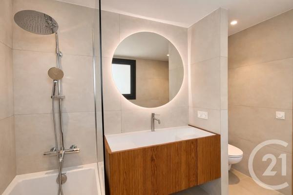 Appartement F3 à vendre  3 pièces - 81,42 m 2   ROQUEBRUNE CAP MARTIN  - 06