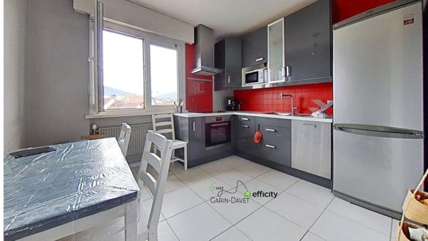 Appartement
         2 pièces
        - 52 m² Exclusivité 215 000 € *