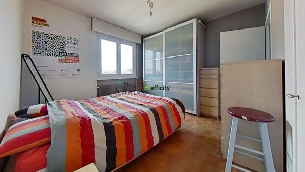Appartement
         2 pièces
        - 52 m² Exclusivité 215 000 € *