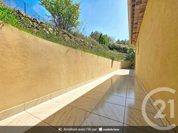 Maison à vendre  4 pièces - 95,29 m 2   DRAGUIGNAN  - 83