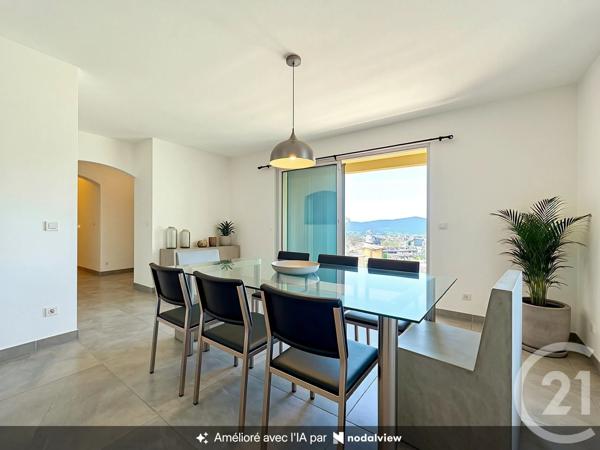 Maison à vendre  4 pièces - 95,29 m 2   DRAGUIGNAN  - 83