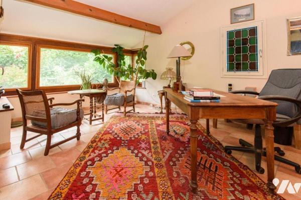 Maison avec étang - 134 m² - ST LAURENT NOUAN