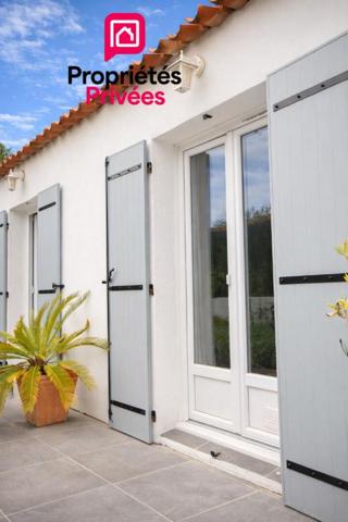 Bouc Bel Air  Maison de plain-pied  5 pièces  110 m²  Piscine  Au calme