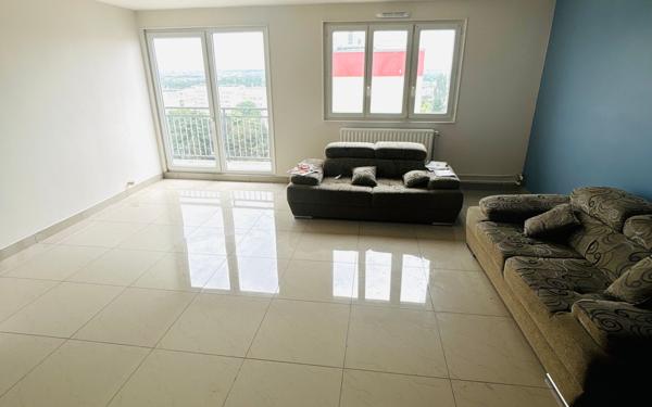 Appartement à vendre    5 pièces • 104 m2 Garges-lès-Gonesse