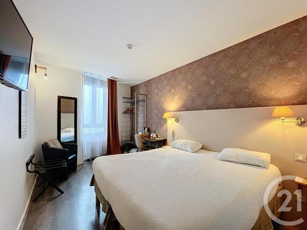 Maison à vendre  10 pièces - 400 m2 MONFLANQUIN - 47