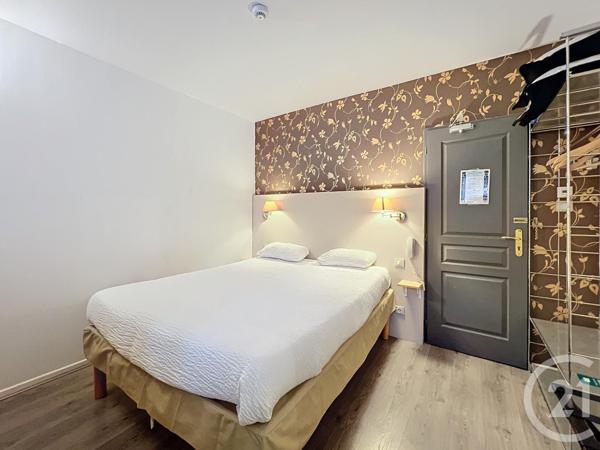 Maison à vendre  10 pièces - 400 m2 MONFLANQUIN - 47