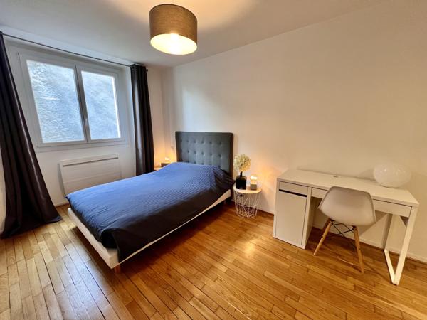 Cannes (06400) CANNES CROIX DES GARDES LOFT DUPLEX 135 M2 CALME PROCHE PLAGE 3 CHAMBRES, DOUBLE SALON PARKING CAVE