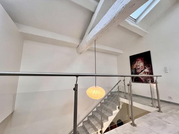 Cannes (06400) CANNES CROIX DES GARDES LOFT DUPLEX 135 M2 CALME PROCHE PLAGE 3 CHAMBRES, DOUBLE SALON PARKING CAVE