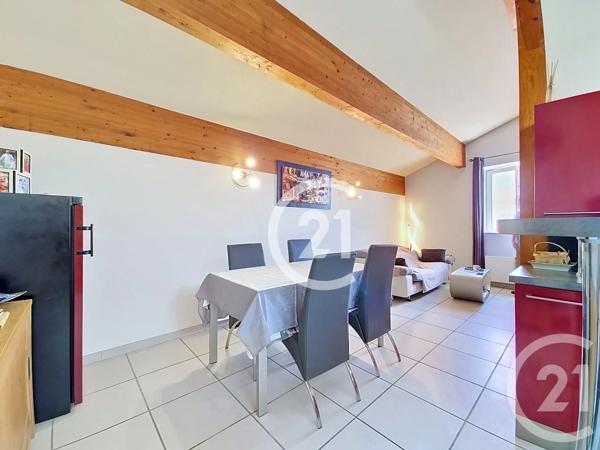 Appartement F2 à vendre  2 pièces - 57,33 m 2   ST MARTIN DE CRAU  - 13