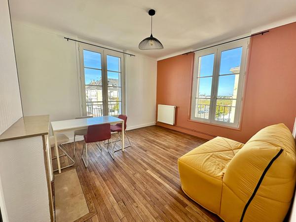 Appartement T2 plein de charme - 45 m² - Saumur Entre les Ponts