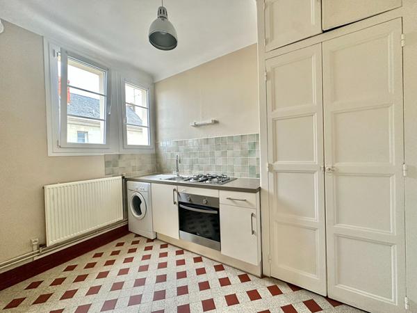 Appartement T2 plein de charme - 45 m² - Saumur Entre les Ponts