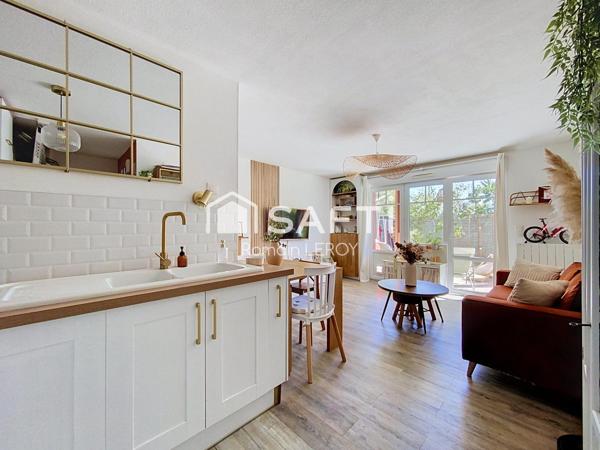 T3 coup de cœur avec terrasse couverte et jardin de 80 m² donnant sur la forêt !