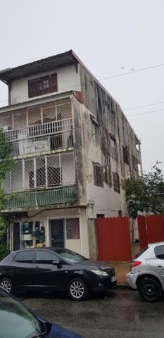 Immeuble Cayenne 17 pièce(s) - Spécial investisseur