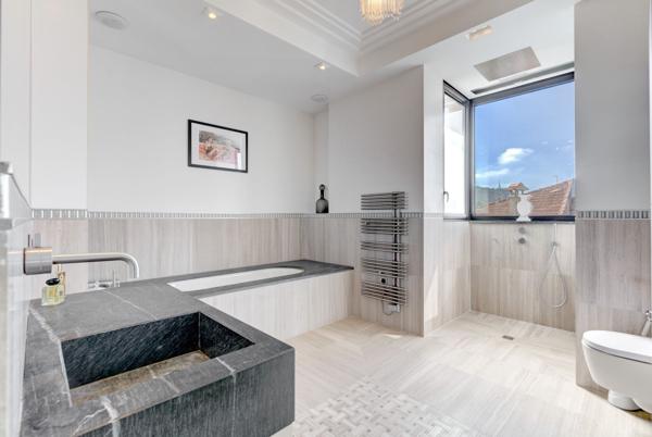 Vente Hôtel particulier Nice 8 Pièces 255 m²