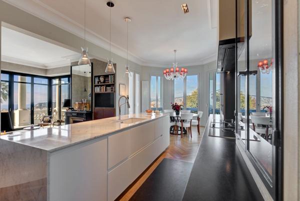 Vente Hôtel particulier Nice 8 Pièces 255 m²