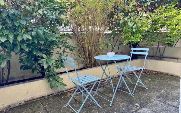 Appartement à louer    1 pièce •  Viroflay
