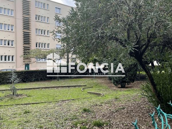 Location Appartement 3 pièces 60 m² - 31 /37 / 35 RUE ALPHONSE DE LAMARTINE Nîmes 30900