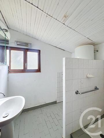 Maison à vendre  4 pièces - 101 m 2   AUCH  - 32