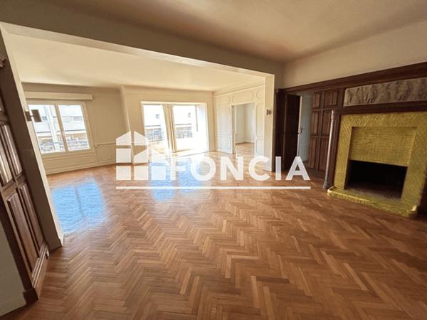Location Appartement 4 pièces 141 m² - 33 A AVENUE CANTINI Marseille 06 13006