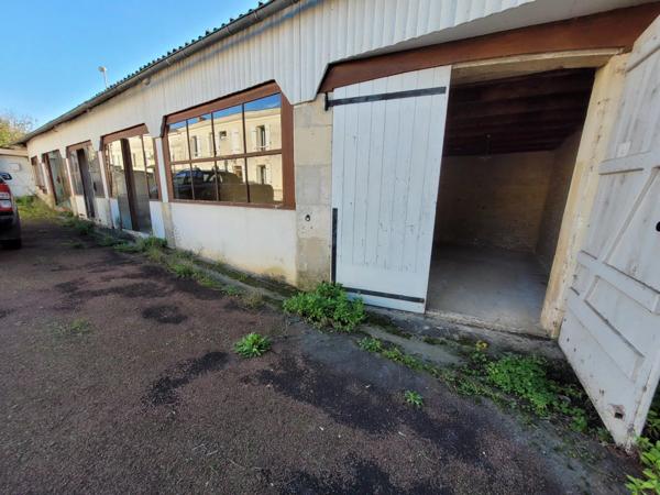 Vente Maison 6 pièces 125 m2 à Saint-Jean-d'Angély