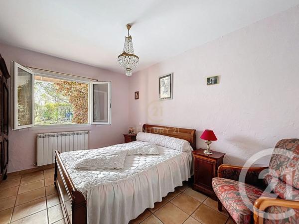 Maison à vendre  6 pièces - 145 m 2   ST GELY DU FESC  - 34