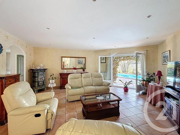 Maison à vendre  6 pièces - 145 m 2   ST GELY DU FESC  - 34