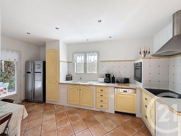 Maison à vendre  6 pièces - 145 m 2   ST GELY DU FESC  - 34