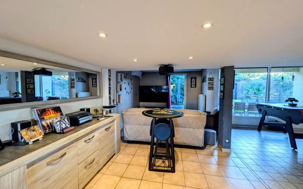 Maison à vendre    4 pièces • 102 m2 Valence