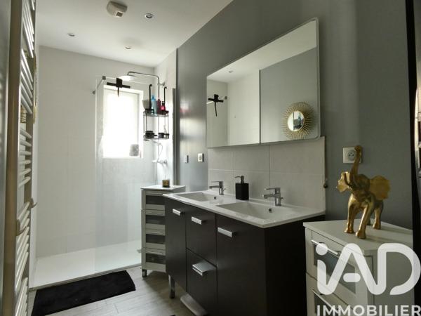 Maison à vendre 6 pièces 116 m² Nogent-le-Roi