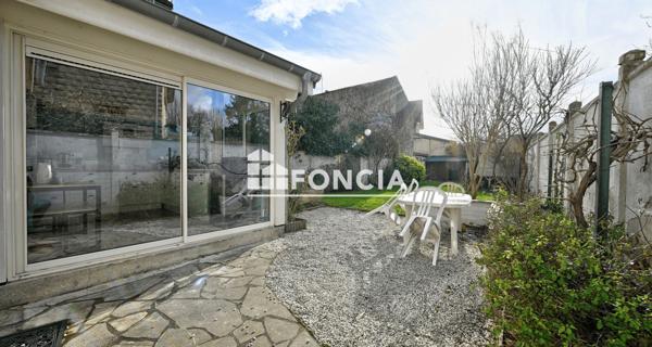 À vendre Maison 8 pièces 166 m² - Mantes-la-jolie 78200