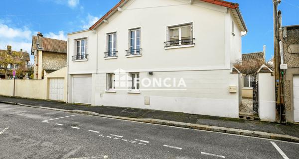 À vendre Maison 8 pièces 166 m² - Mantes-la-jolie 78200