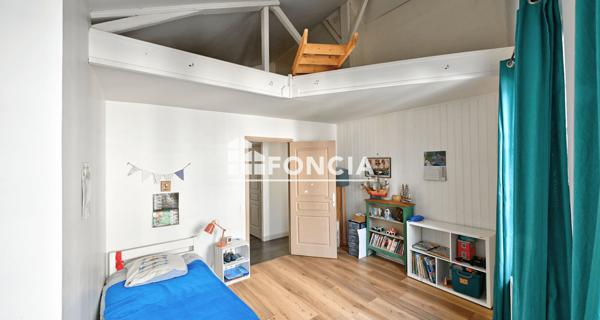 À vendre Maison 8 pièces 166 m² - Mantes-la-jolie 78200