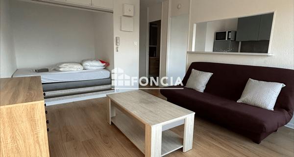 Location Studio meublé 31.07 m² - Niort 79000