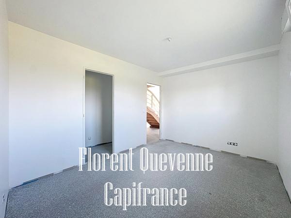 Maison à vendre 6 pièces SUBLES (14)