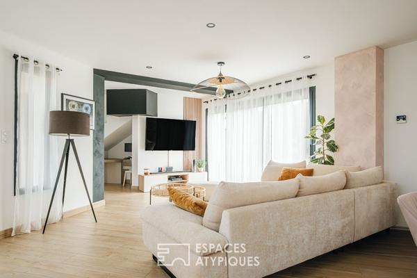 Elégante et spacieuse contemporaine