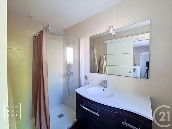Maison à vendre  4 pièces - 115 m 2   LE SOLER  - 66