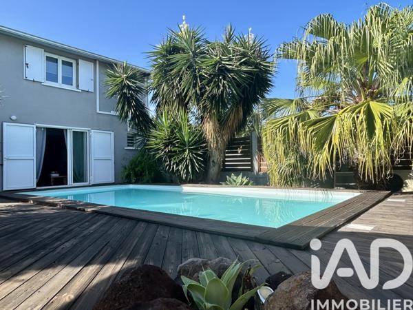 Maison à vendre 4 pièces 200 m² Saint-Paul