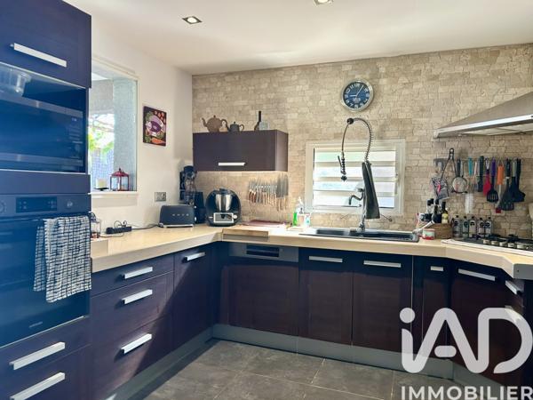 Maison à vendre 4 pièces 200 m² Saint-Paul