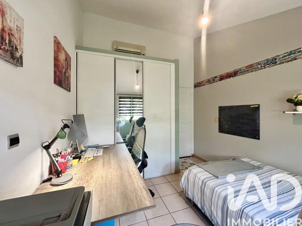 Maison à vendre 4 pièces 200 m² Saint-Paul