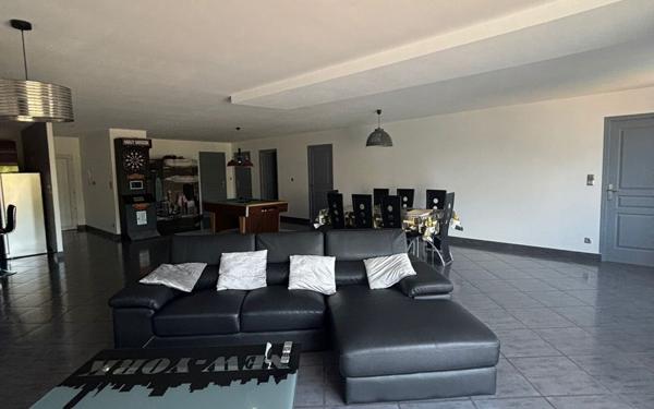 Maison à vendre    4 pièces •  Neufchâteau