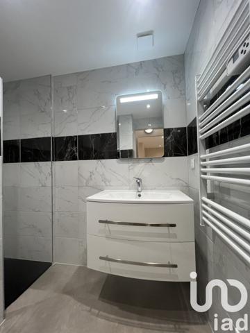 Appartement 3 pièces de 48 m² à Cavalaire-sur-Mer (83240)